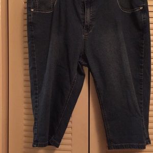 Just Jeans 20 Dark wash blue clam digger shorts